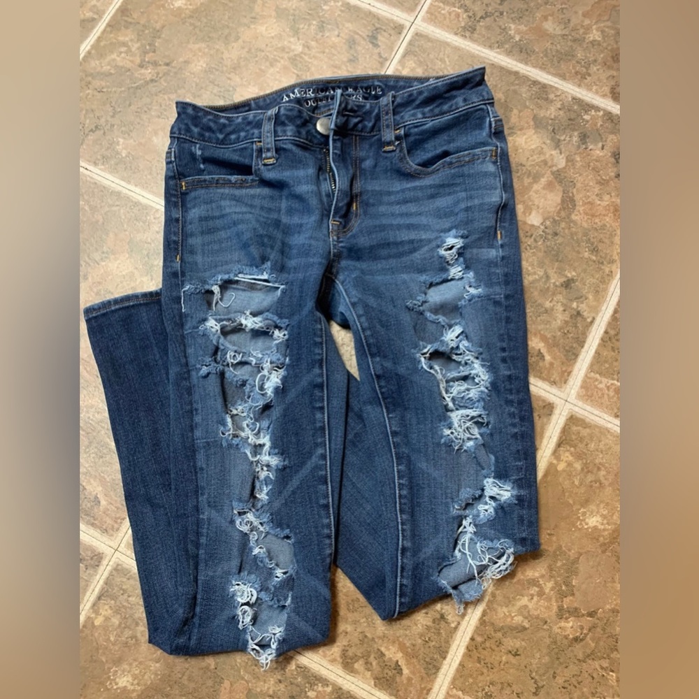 American Eagle ripped jeans